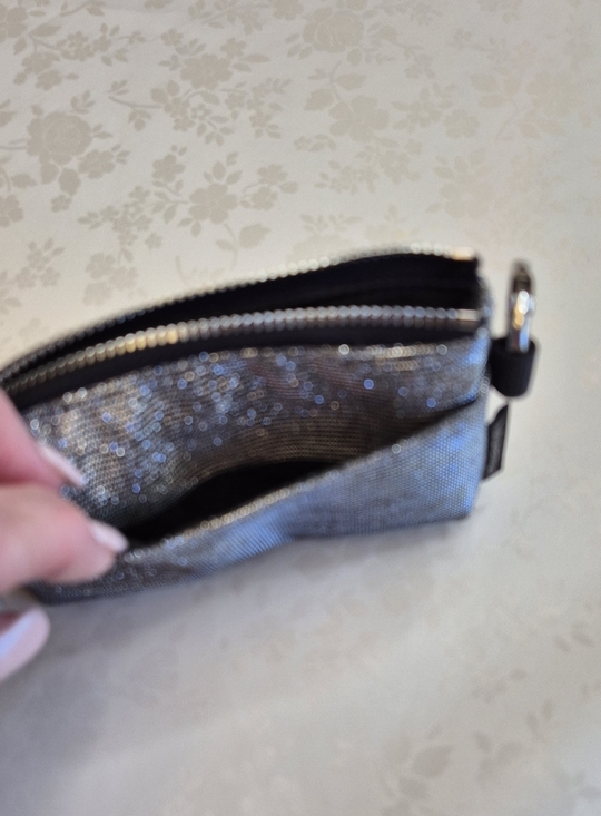 Lululemon Glitter Dark Silver Graphite Gray Clippable Card Pouch Wallet - Picture 7 of 8